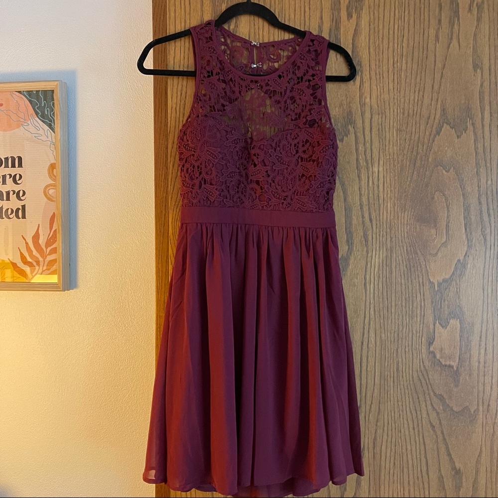 Elegant Lace Burgundy Dress
